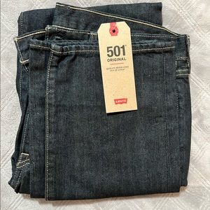 NWT Levi 501 Men’s Jeans